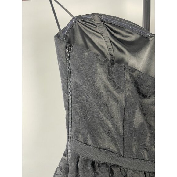 GUESS Strapless Fit n Flair Jacquard Mesh Foliage Print Black Mini Dress Size 2 - Picture 8 of 8